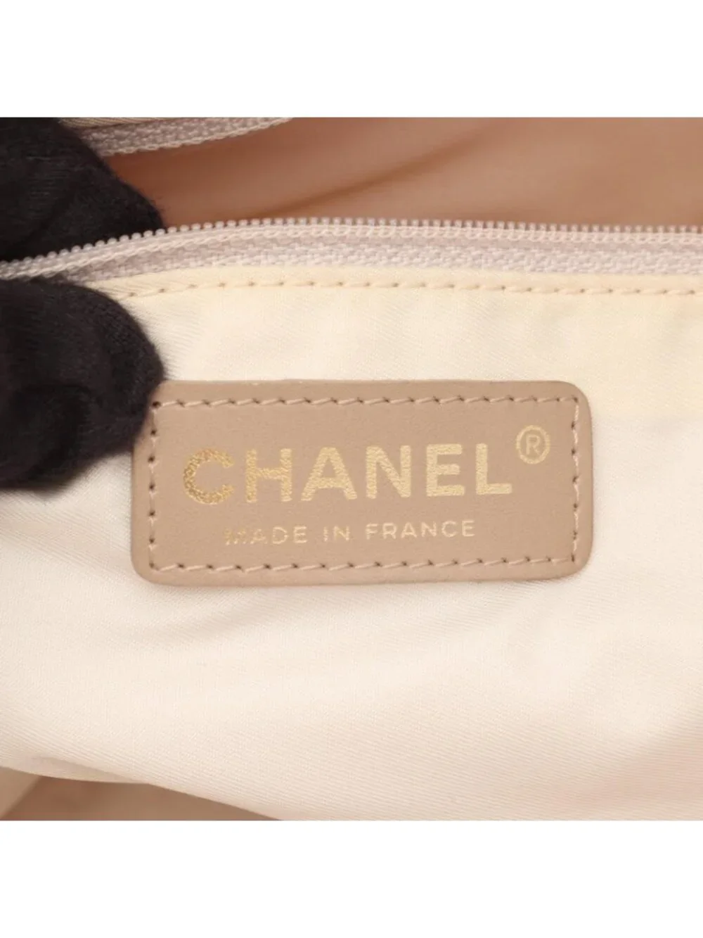 ★SOLD★ Chanel Tote New Travel Line PM Beige Leather New PM - Picture 4 of 8